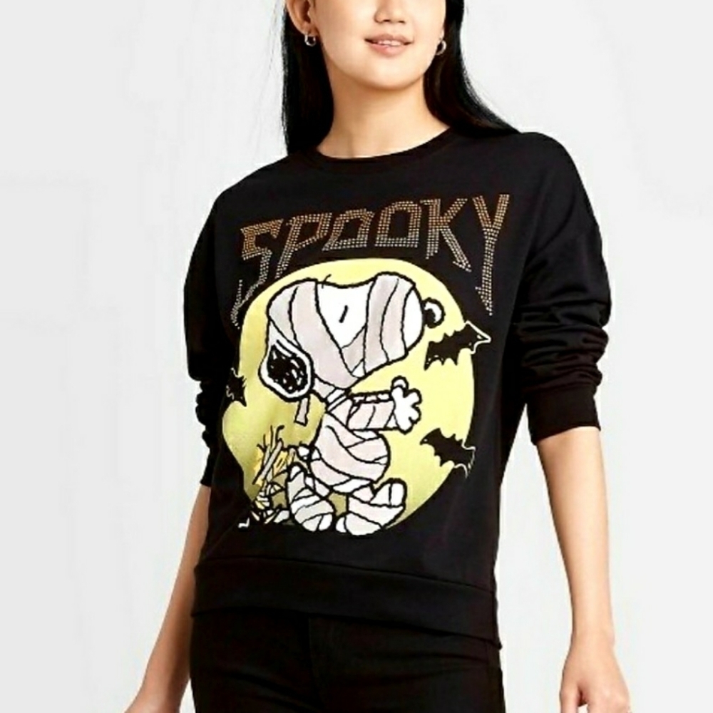 PEANUTS Spooky Snoopy Woodstock Mummy Sweatshirt Black Studded Letters Medium
